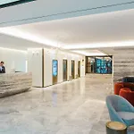 Catalonia Boulevard 4*