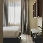 Catalonia Boulevard Отель