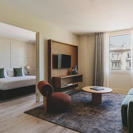 מלון Catalonia Boulevard 4*
