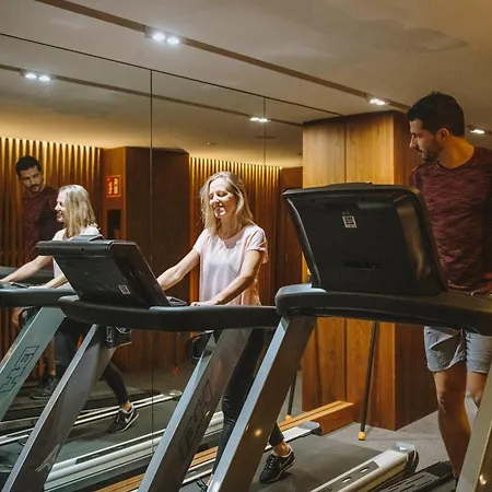 Catalonia Boulevard 4*