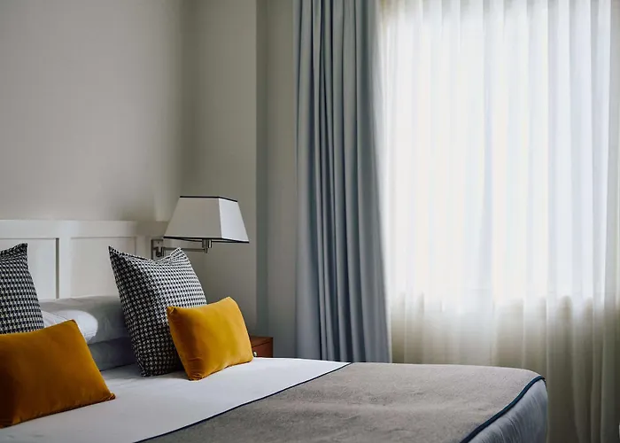 Catalonia Boulevard מלון