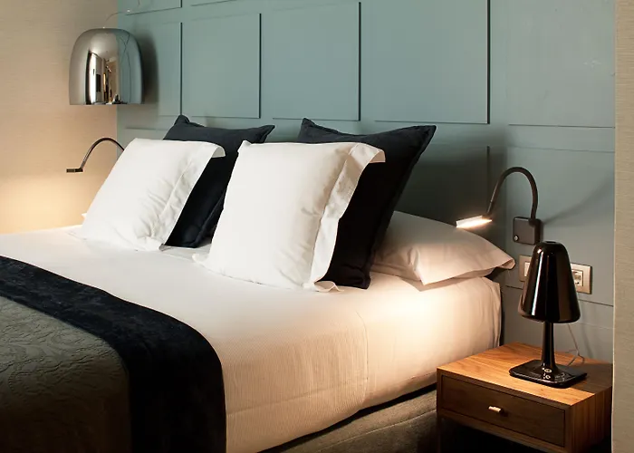 מלון Catalonia Boulevard