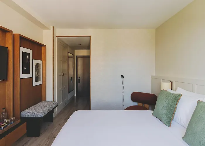 מלון Catalonia Boulevard ברצלונה