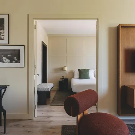 Hotel Gallery 4 Sup