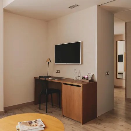 Hotel Gallery 4 Sup 4*